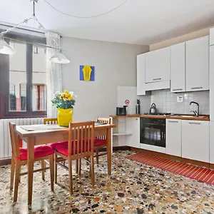 Castello Cozy X4 - Calle Crosera , Venice Italy